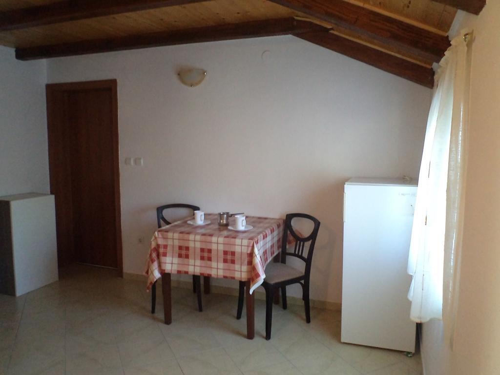 Studio In Baric Draga I Buitenkant foto